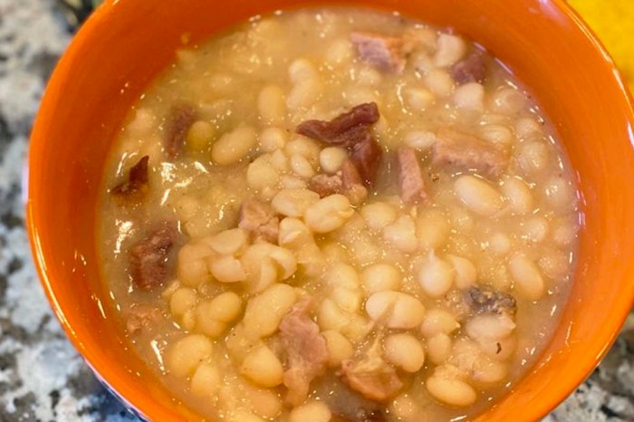 How to cook great northern beans country style