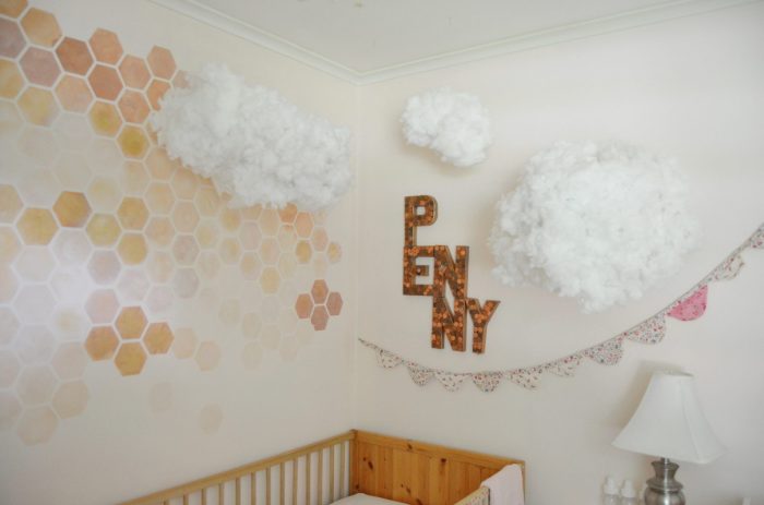 How to make a cloud decoration